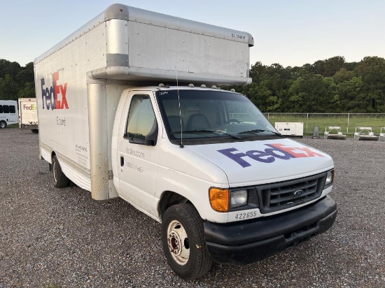 2007 Ford E450 Box Truck