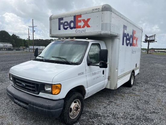 2007 Ford E450 Box Truck