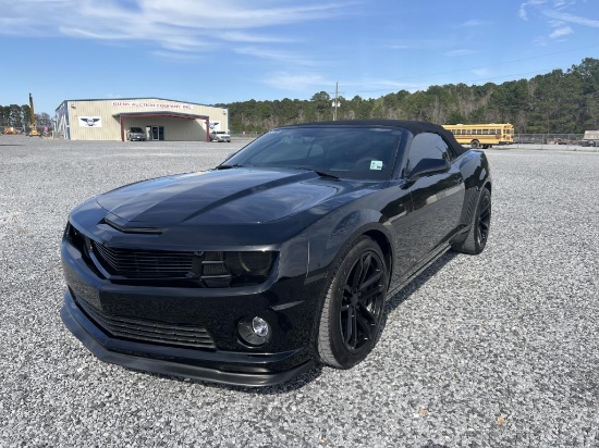 2011 Chevrolet Camaro SS CoupeConvertible