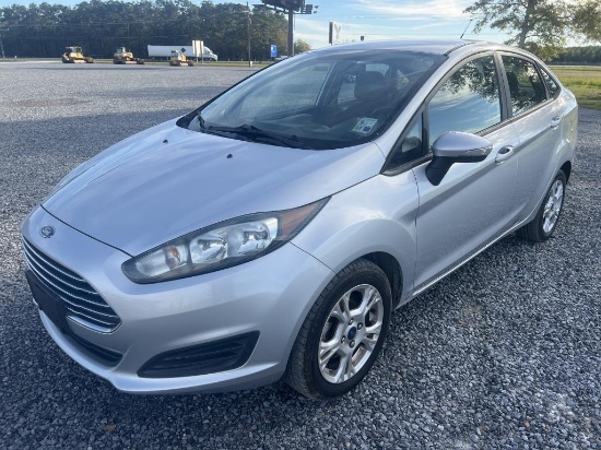 2015 Ford Fiesta SE Sedan