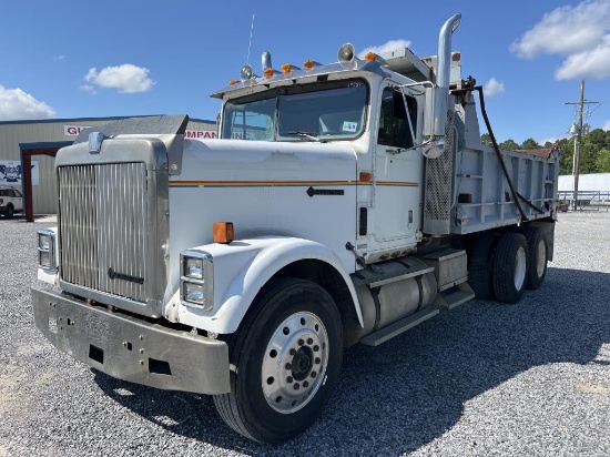1995 International 9300 T/A Dump Truck