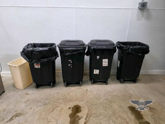 (5) Trash Bin