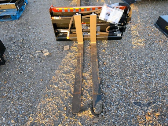 2026 UNUSED Wolverine PFA-11-3300G Skid Steer Pallet Fork Attachment