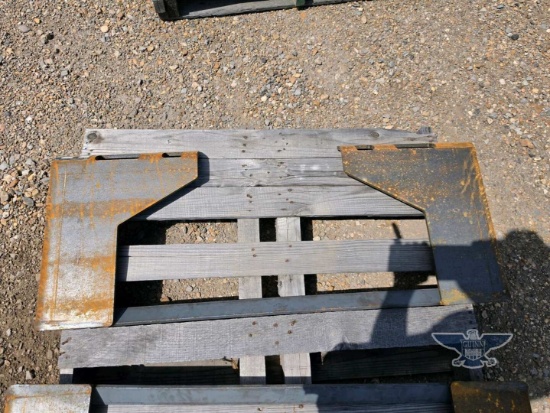2026 UNUSED Wolverine QMP1-16-10T Skid Steer Attachment Mount Plate