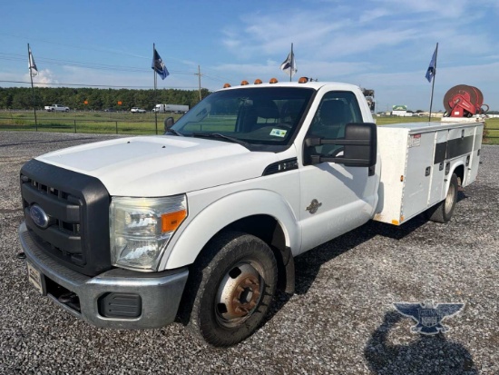 2016 Ford F-350 Super Duty Service Truck