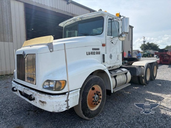 1999 International 9400 Day Cab