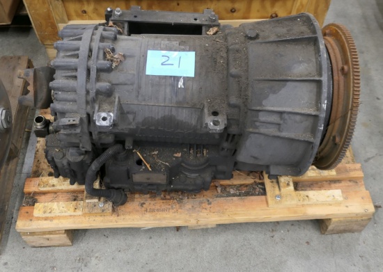 Used Allison Bus Transmission, 700 Lbs.