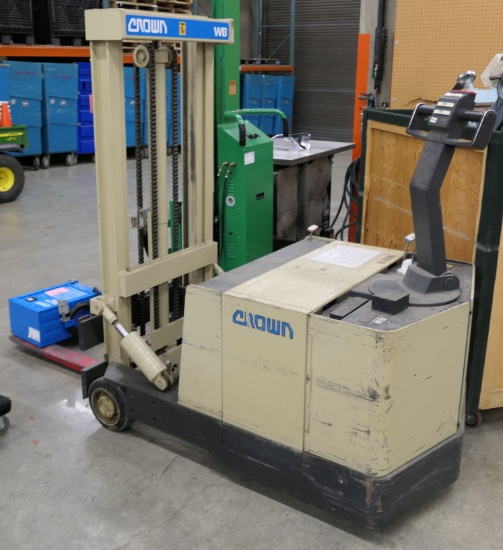 Walk Behind Electric Stacker w/ Battery Charger, Crown