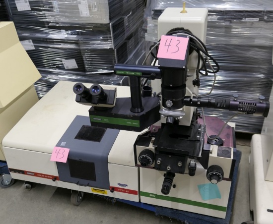 Fourier-Transform Infrared Spectroscope