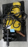 Hoist: Budgit 309826-40A, 1000 Lbs. Capacity.