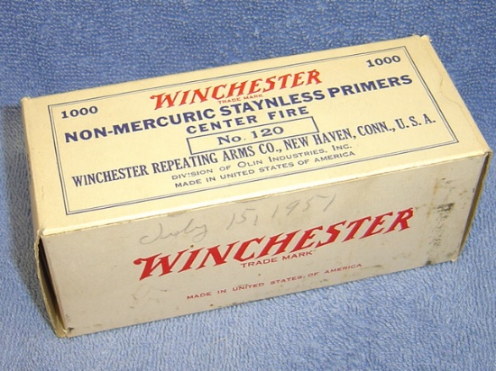 COLLECTIBLE WINCHESTER 1000 CNT CENTER FIRE PRIMERS NO. 120