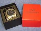 MENS TW TERRITORY GLD TONE LG WATCH RUNNING