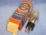 VINTAGE RAYTHEON RADIO TUBE NO. 30 W/BOX