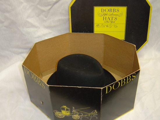 MENS BLK FELT DOBBS HAT 5TH AVE NY W/OCT HAT BOX