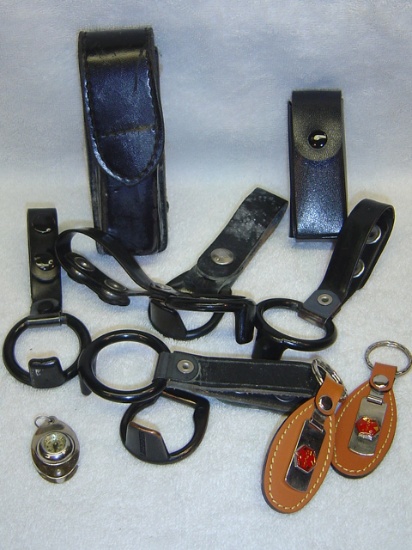 SELECTION BATON BELT HOOKS/LOOPS