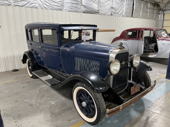 1929 Oldsmobile F-29 Landau