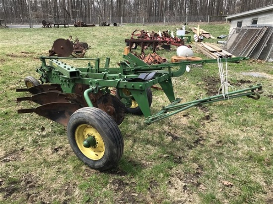 John Deere 3-Bottom Plow