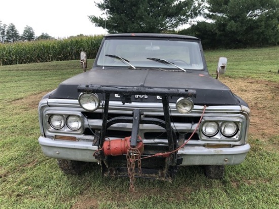 1969 GMC C20 Pick Up Truck