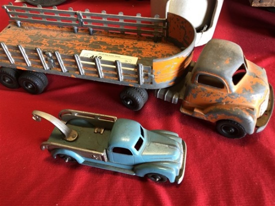 2 Hubley Steel Trucks