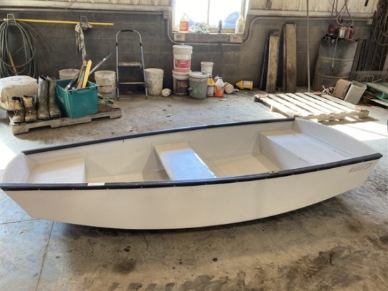 Insight 8' Fiberglass Boat