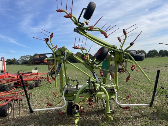 Claas Volto 800 Tedder