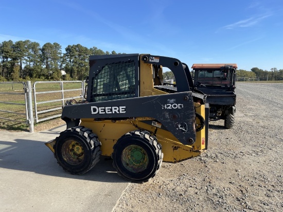 John Deere 320D Skid Loader