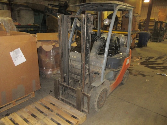 Toyota 8FGU15 Forklift