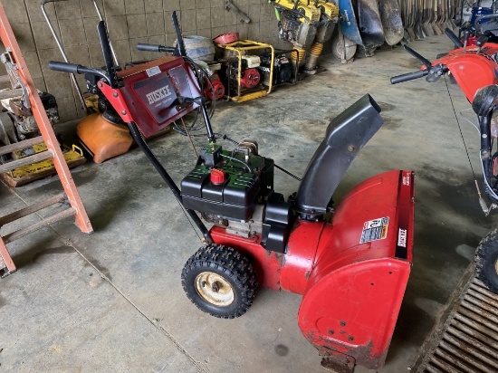 Huskee 24 Inch 8HP Snowblower