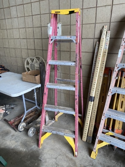 Werner 6 Ft. Fiberglass Step Ladder