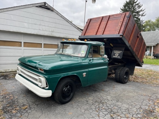1964 Chevrolet C-30 Truck