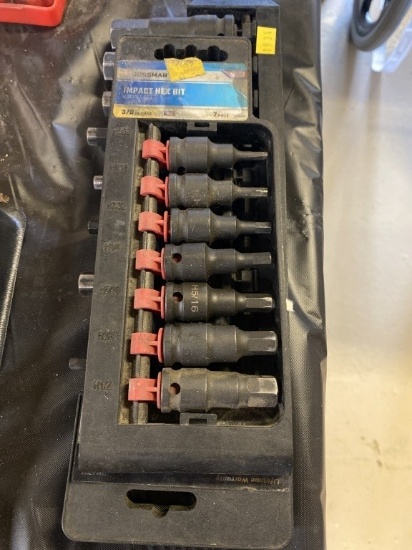 Pittsburgh 8-pc. 1/2" Drive Socket Set