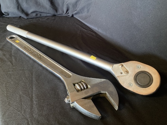 Large 1" Drive Ratchet & Adjustable Wrench