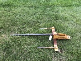 County Line Bolt On 3 Prong Bale Spear