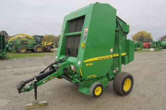 2012 John Deere 468 Round Baler