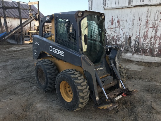 2012 JD 320D skid loader, full cab, hand controls, 2 spd, auxiliary hydraulics, 4190 hrs