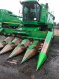 John Deere 9500 Combine