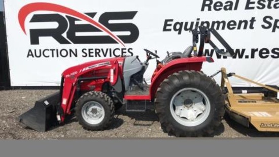 2015 Massey Ferguson 1635 w/ loader