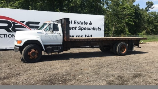 1995 Ford F800 Truck with 24' Flatbed