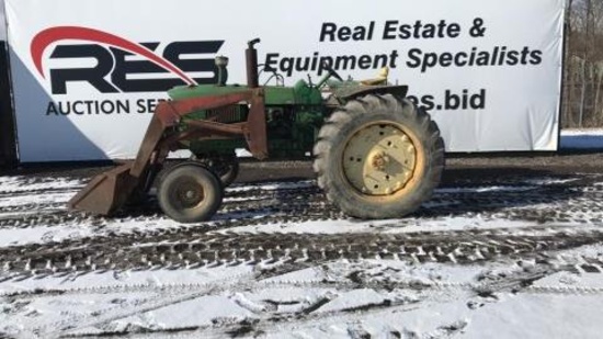 3020 John Deere with loader