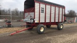 Meyer 3118 - 18' Silage Wagon