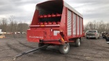 Miller Pro 5100 Silage Wagon