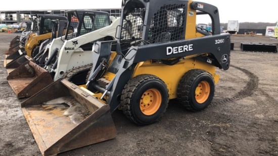 John Deere 326D Skid Steer