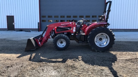 "ABSOLUTE" 2018 Mahindra 3540 PST MFWD Tractor