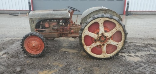 "ABSOLUTE" Ford 9N 2WD Tractor