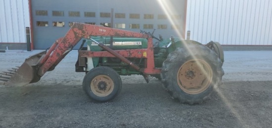 "ABSOLUTE" Oliver 550 2WD Tractor