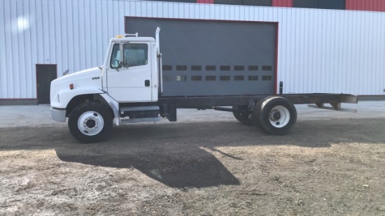 "ABSOLUTE" '00 Freightliner FL70 Cab&Chassis Truck