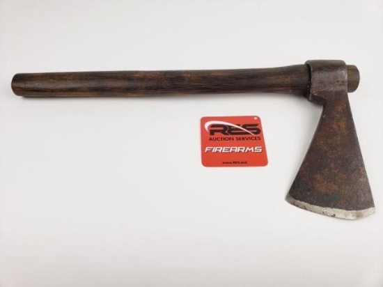 Tomahawk with wood handle