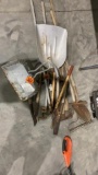 Hand tools, shovel head
