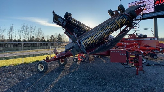 Miller Pro 1416 Windrow Merger