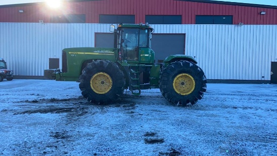 "ABSOLUTE" 2002 John Deere 9520 4WD Tractor